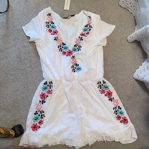 Spring white romper